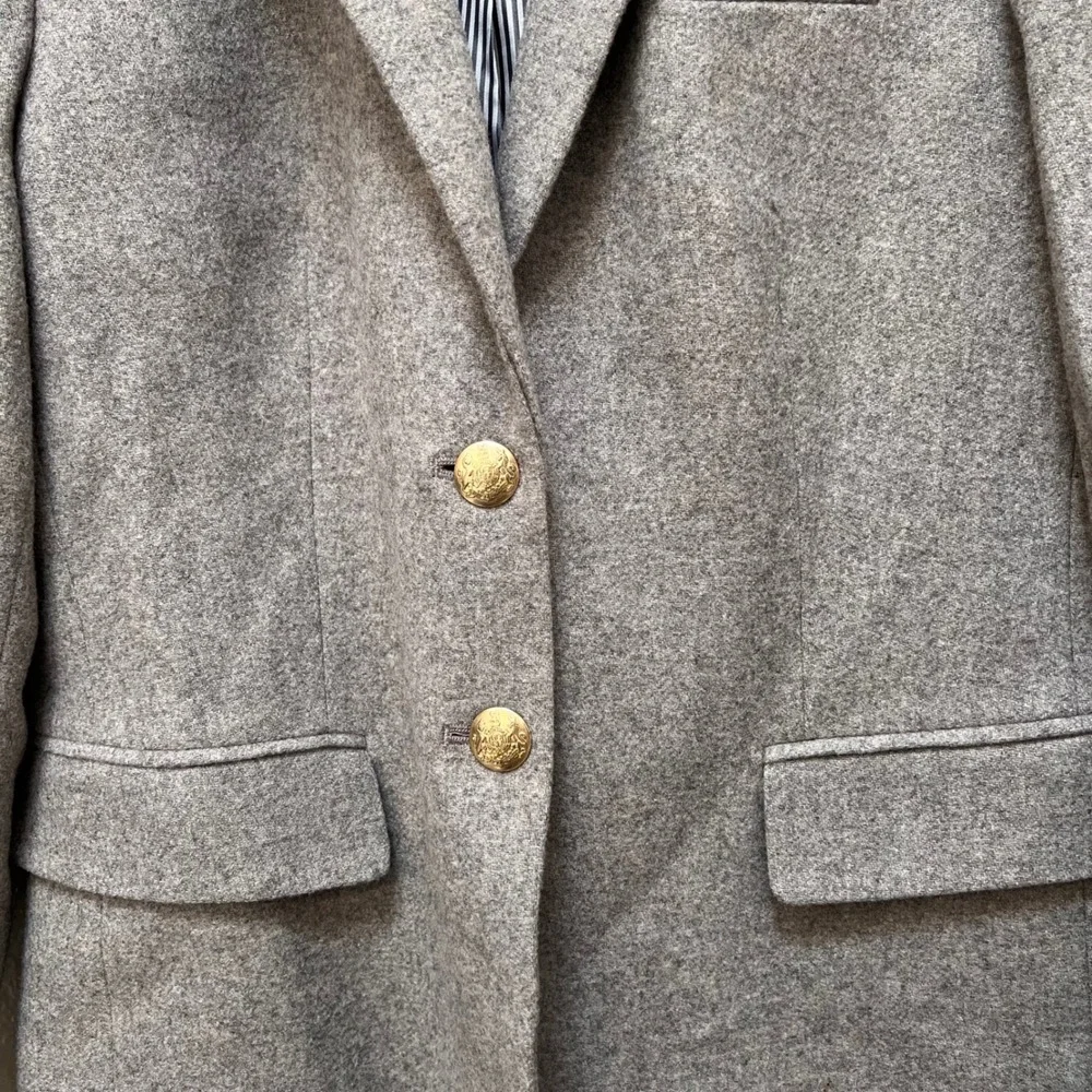 J.Crew Wool Blend Schoolboy Blazer Gray Gold Crest Button G7168 Womens 6 Preppy - Picture 2 of 6